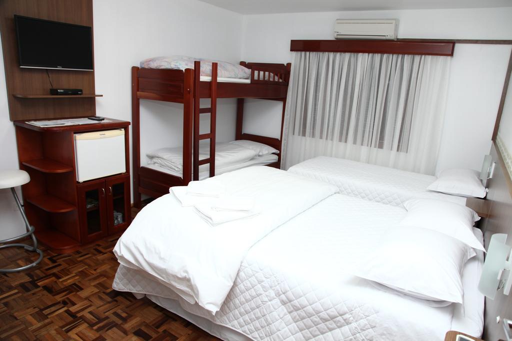 Hospedaria Gastehaus Enzian Treze Tílias Kültér fotó